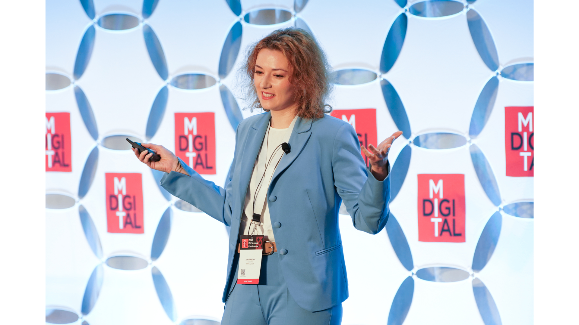 Ana Trisovic presenting research on stage at the MIT IDE 2026 Annual Conference